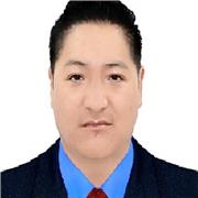 Profesor de computación, matemáticas enseñando estudiantes que deseen ampliar sus conocimientos